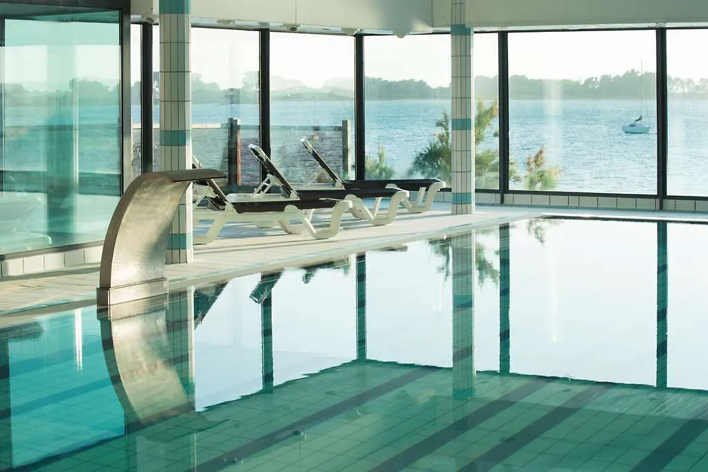 Tulip Inn Roscoff - Residence فندق